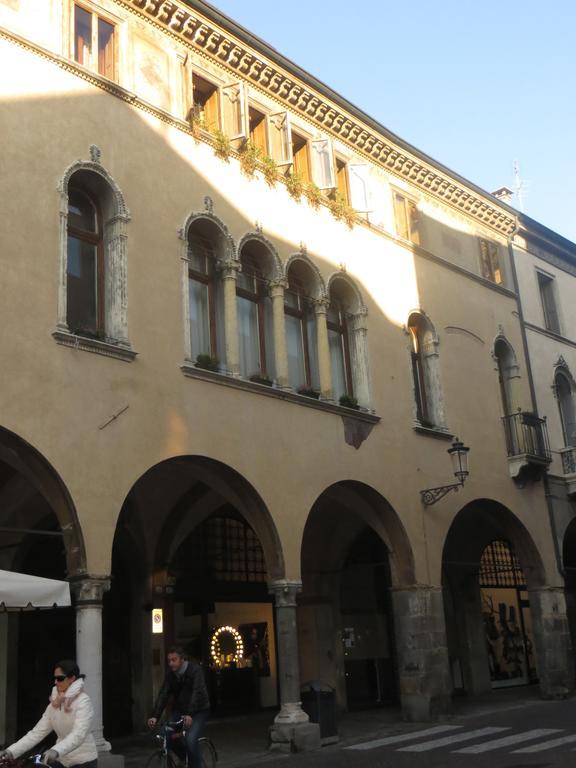 Palazzo Altinate - Note Di Piano Apartment Padova Bilik gambar